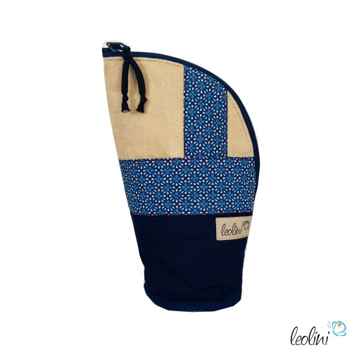 Stehende Stiftetasche Leo | Federpennal Federmäppchen Ornamente dunkelblau | personalisierbar mit Namen Leolini - 5