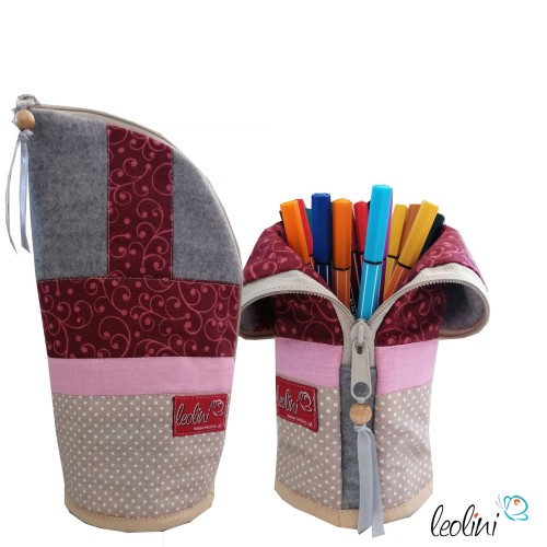 Stehende Stiftetasche Leo | Federpennal Ornamente magenta Leolini - 1