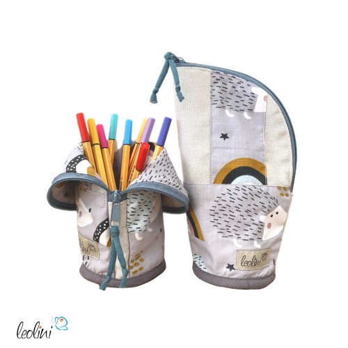 Stehende Stiftetasche Leo | Federpennal Federmäppchen IGEL | personalisierbar mit Namen Leolini - 1