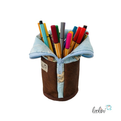Stehende Stiftetasche Leo | Federpennal Schminktasche WELT | Lederimitat Leolini - 4
