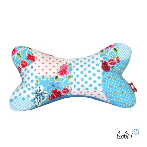 Leseknochen personalisierbar PATCHWORK hellblau | Nackenkissen  | handgemacht Leolini - 5