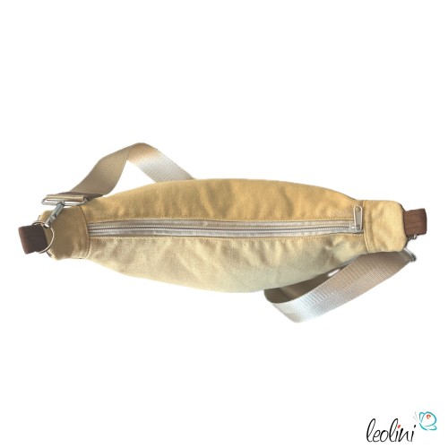 Moon Bag Luna 2.0 | Halbmondtasche SAND Canvas mit Lederimitat – Handgefertigte Schultertasche Leolini - 6