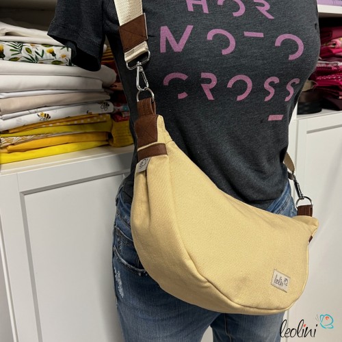 Moon Bag Luna 2.0 | Halbmondtasche SAND Canvas mit Lederimitat – Handgefertigte Schultertasche Leolini - 8