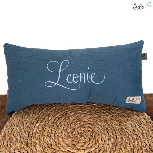 Kissen mit Namen aus Musselin | Namenskissen JEANSBLAU | Kissen mit Stickerei Leolini - 5