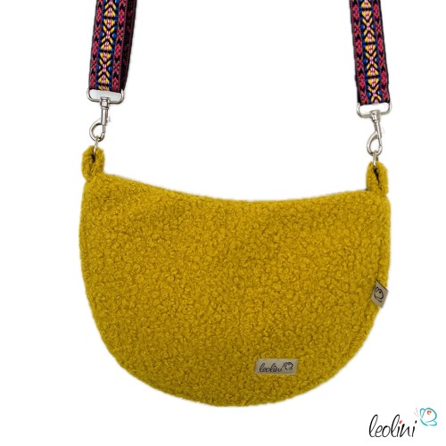 Bouclé Tasche Umhängetasche | Moonbag | Felltasche | handgefertigt in Senf Leolini - 2