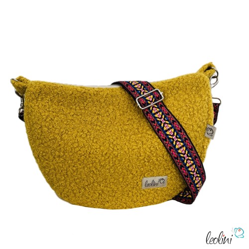 Bouclé Tasche Umhängetasche | Moonbag | Felltasche | handgefertigt in Senf Leolini - 3