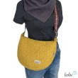 Bouclé Tasche Umhängetasche | Moonbag | Felltasche | handgefertigt in Senf Leolini - 1