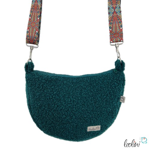 Bouclé Tasche Umhängetasche | Moonbag | Felltasche | handgefertigt in Tannengrün Leolini - 3
