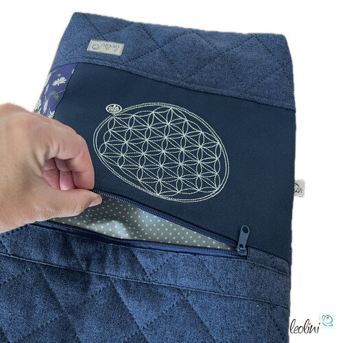 Foldover Tasche mit Blume des Lebens Stickerei | Dunkelblau | mit Außenfach