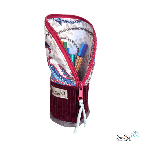 LeoliniStehende Stiftetasche aus CORD Leo | Federpennal Schminktasche ROSENROTStehende Stiftetaschen LEO