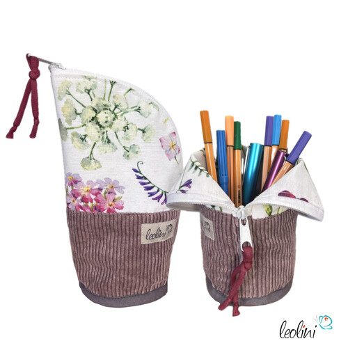 LeoliniStehende Stiftetasche aus CORD Leo | Federpennal Schminktasche SCHNEEWEISSCHENStehende Stiftetaschen LEO