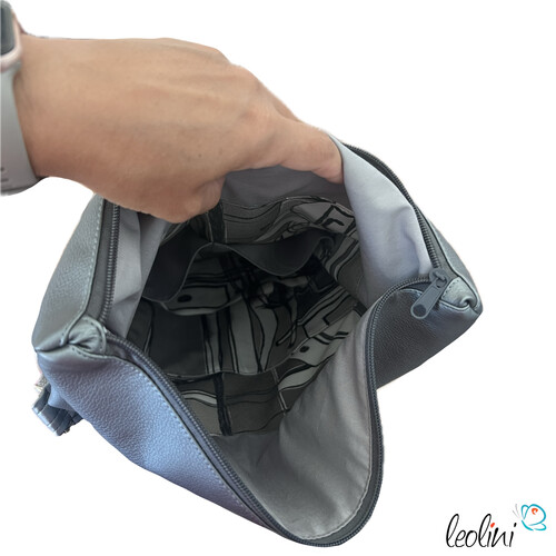 LeoliniFoldover Tasche mit Blume des Lebens Stickerei | METALLIC GRAU | mit AußenfachTaschen mit Stickerei und Basic Taschen