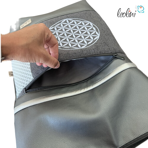 LeoliniFoldover Tasche mit Blume des Lebens Stickerei | METALLIC GRAU | mit AußenfachTaschen mit Stickerei und Basic Taschen
