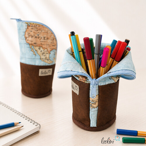 Stehende Stiftetasche Leo | Federpennal Schminktasche WELT | Lederimitat