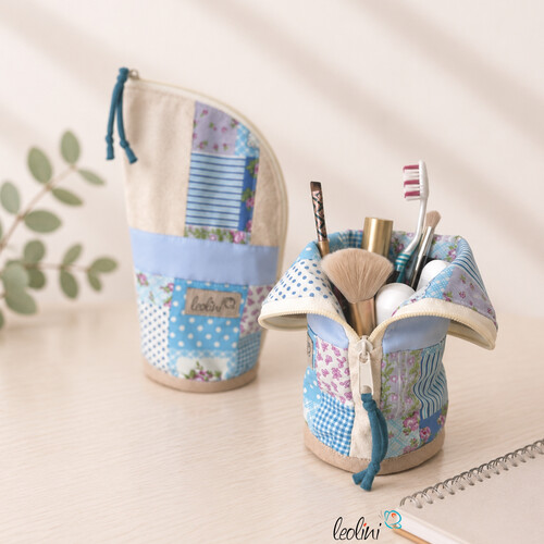 Stehende Stiftetasche Leo | Federpennal Federmäppchen HELLBLAU PATCHWORK | personalisierbar mit Namen