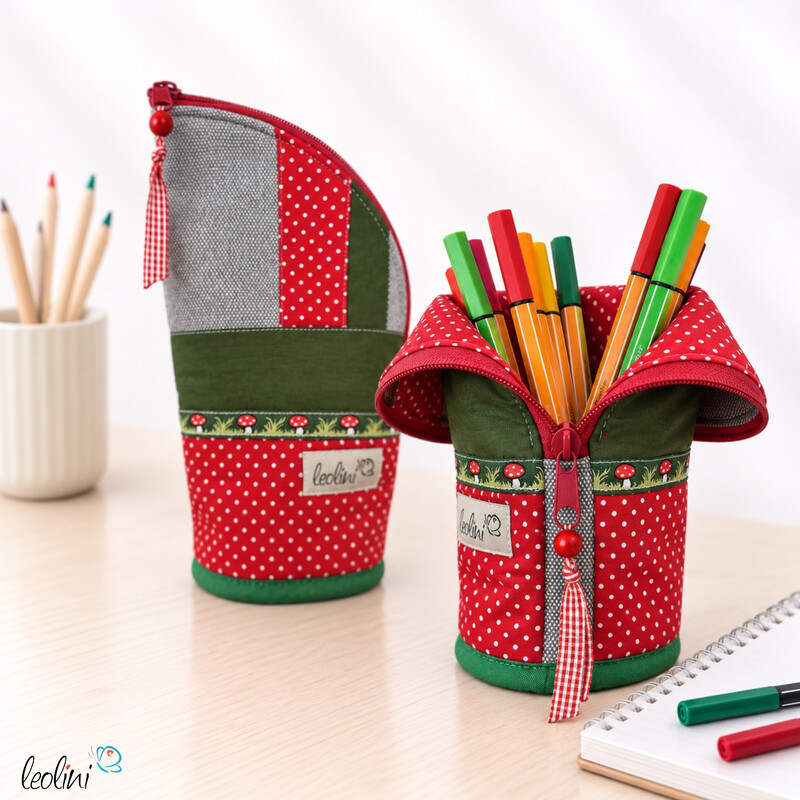 LeoliniStehende Stiftetasche FLIEGENPILZE ROT | Federpennal Federmäppchen Leo | personalisierbar mit NamenStehende Stiftetaschen LEO