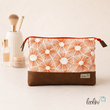 LeoliniGroße Kosmetiktasche | Kulturbeutel mit vielen Fächern GRAFIK ORANGE | Handarbeit von LeoliniKosmetiktaschen