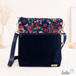 LeoliniUmhängetasche Cord DUNKELBLAU BLÜMCHEN | mit AußenfachTaschen mit Stickerei und Basic Taschen