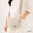 LeoliniBouclé Tasche Umhängetasche | Moonbag | Felltasche | handgefertigt in Creme