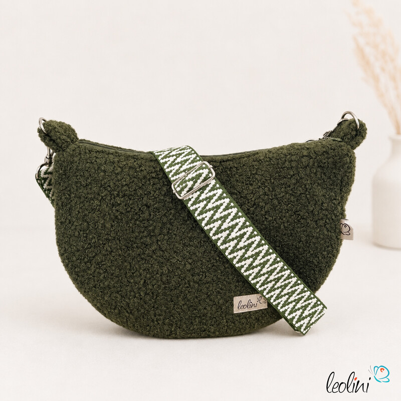 LeoliniBouclé Tasche Umhängetasche | Moonbag | Felltasche | handgefertigt in OlivTaschen mit Stickerei und Basic Taschen