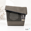 LeoliniFoldover Tasche mit BLUME DES LEBENS Stickerei grau GRAFIKMUSTER | mit AußenfachTaschen mit Stickerei und Basic Taschen