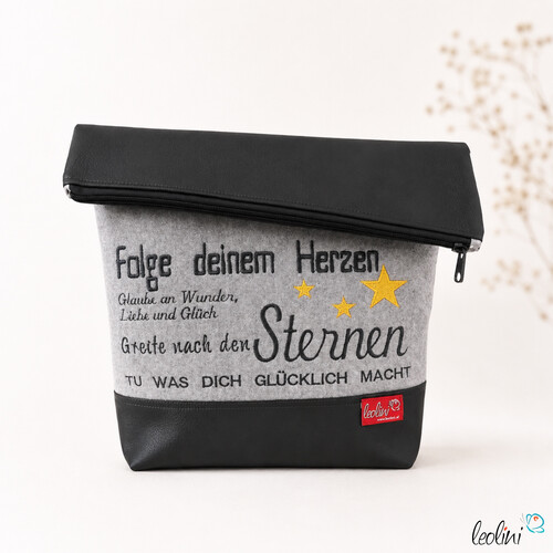 Foldover Tasche Spruch Stickerei Greif nach den Sternen  - handgemachte Kunstledertasche