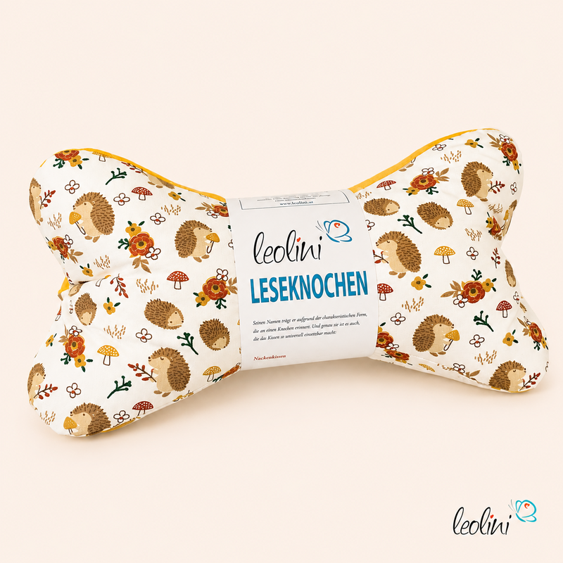 LeoliniLeseknochen personalisierbar | Nackenkissen IGEL & WALD | handgemacht von LeoliniLeseknochen gemustert