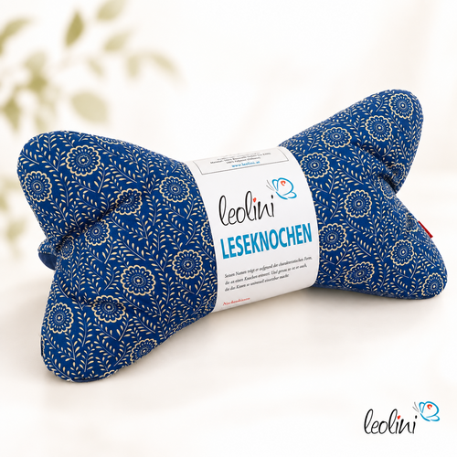 Leseknochen personalisierbar | Nackenkissen FLORAL BLAU | handgemacht von Leolini