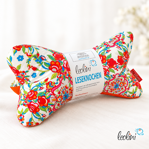 Leseknochen personalisierbar | Nackenkissen BLUMENTRAUM | handgemacht von Leolini