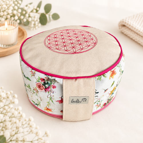 Yogakissen Meditationskissen mit Stickerei Blume des Lebens personalisierbar mit Namen