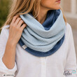 LeoliniTücher / SchalsHandgefertigter Damen Schlauchschal Loop – Beidseitig tragbar mit Wellnessfleece & Mini-Zopfmuster | EISBLAU