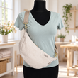 LeoliniMoon Bag Luna CREME | Halbmondtasche | handgefertigte SchultertascheLeoliniTaschen mit Stickerei und Basic Taschen