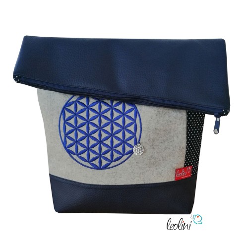 Foldover Tasche Blume des Lebens | Stickerei mit Charmanhänger - marine Leolini - 1