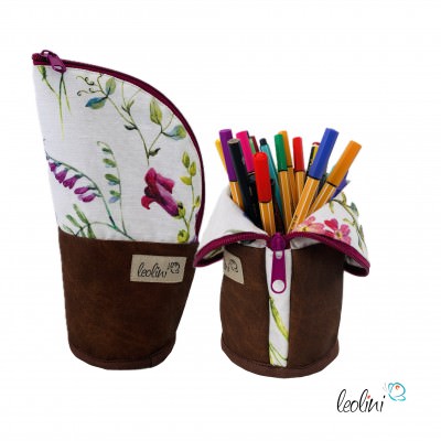 Stehende Stiftetasche Leo | Federpennal Schminktasche WIESENBLUMEN | Lederimitat