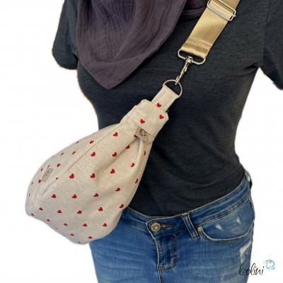 Moon Bag Luna | Halbmondtasche – Handgefertigte Schultertasche Herzen Moonbag Leolini - 6