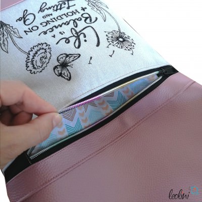 Foldover Tasche Balance Stickerei - rose metallic -  mit Außenfach